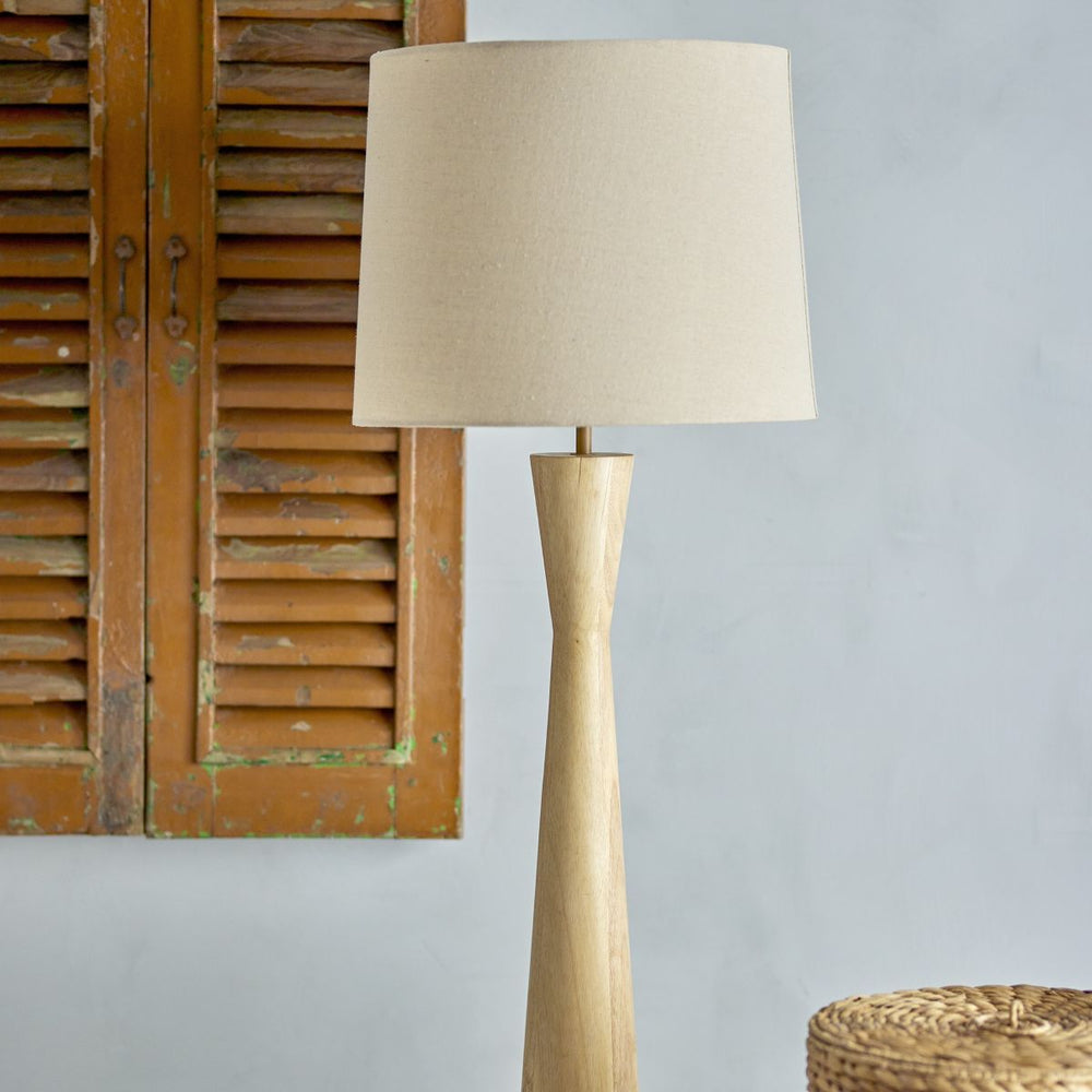 
                  
                    Leonor Stehlampe - Kasedia.store
                  
                