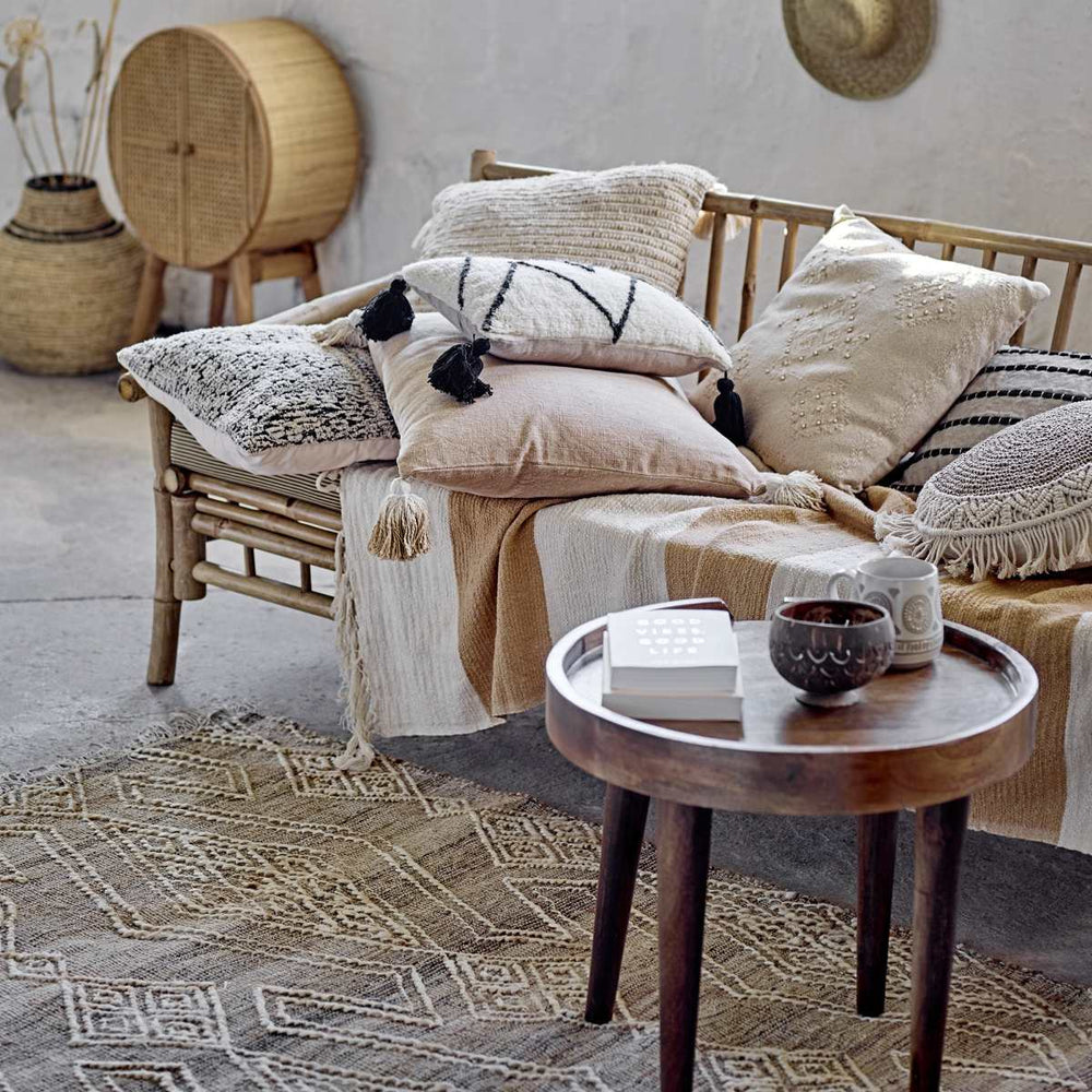 
                  
                    Sole Sofa - Kasedia.store
                  
                